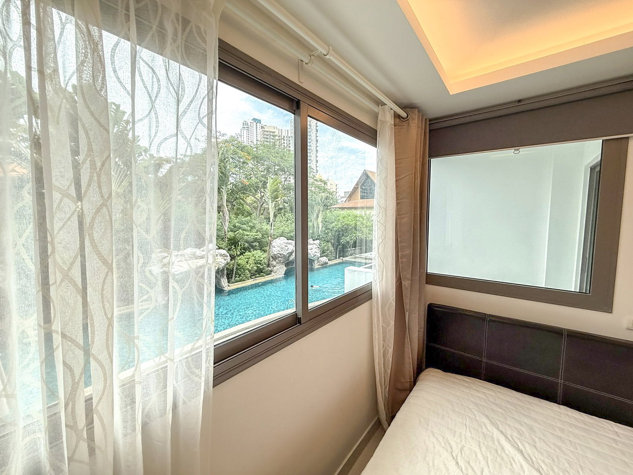 รูป Club Royal Condo for Sale North Pattaya Pool View - รูปที่ 3/6