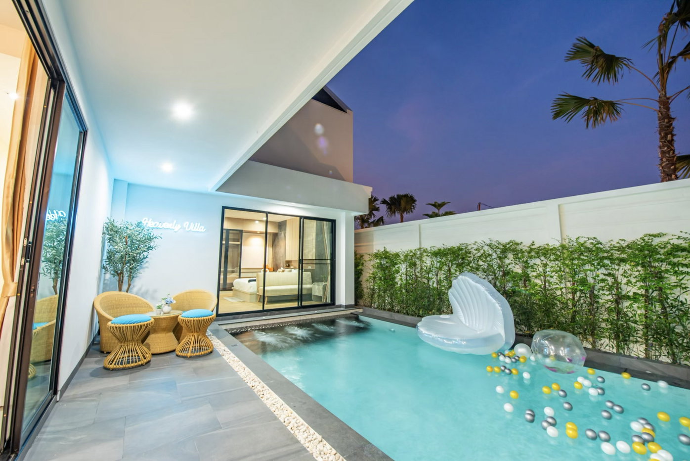 picture House for Rent Huai Yai Modern English Style Pool Villa - 19/21