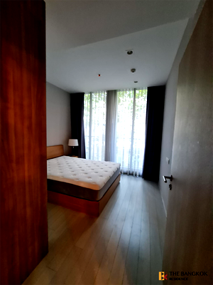 Condos for rent : Special Unit, Quality Guaranteed by Top Brands Noble Ploenchit near BTS Phloen Chit