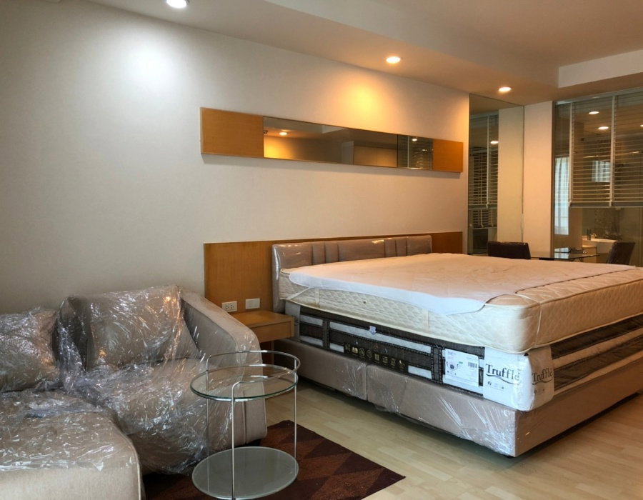 รูป P-1691 คอนโดลักชัวรี • The Rajdamri  • ห้องวิวเมืองใจกลางราชประสงค์ ใกล้ BTS ราชดำริ  25,000 บาท | Line Id: @easycondoplus | 099-229-6397 - รูปที่ 1/7