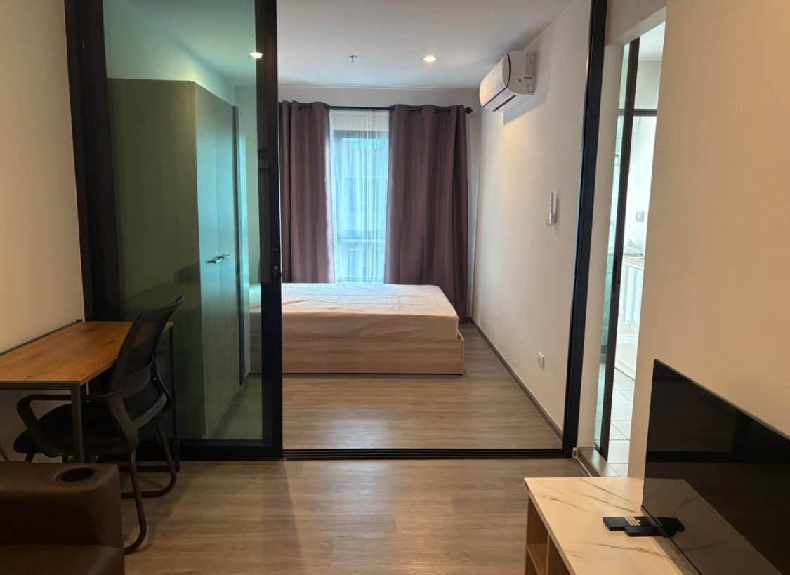 รูป รีเจนท์โฮม วุฒากาศ ตึกA ชั้น32 26 ตรม. 1นอน1น้ำ1ครัว95,00 บาท/เดือน Line ID : @wealth.co - รูปที่ 3/17