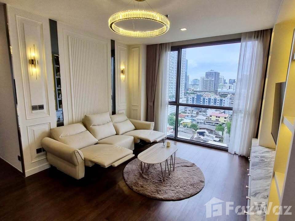 picture 2 Bed 2 Bath 5613812 - 1/29