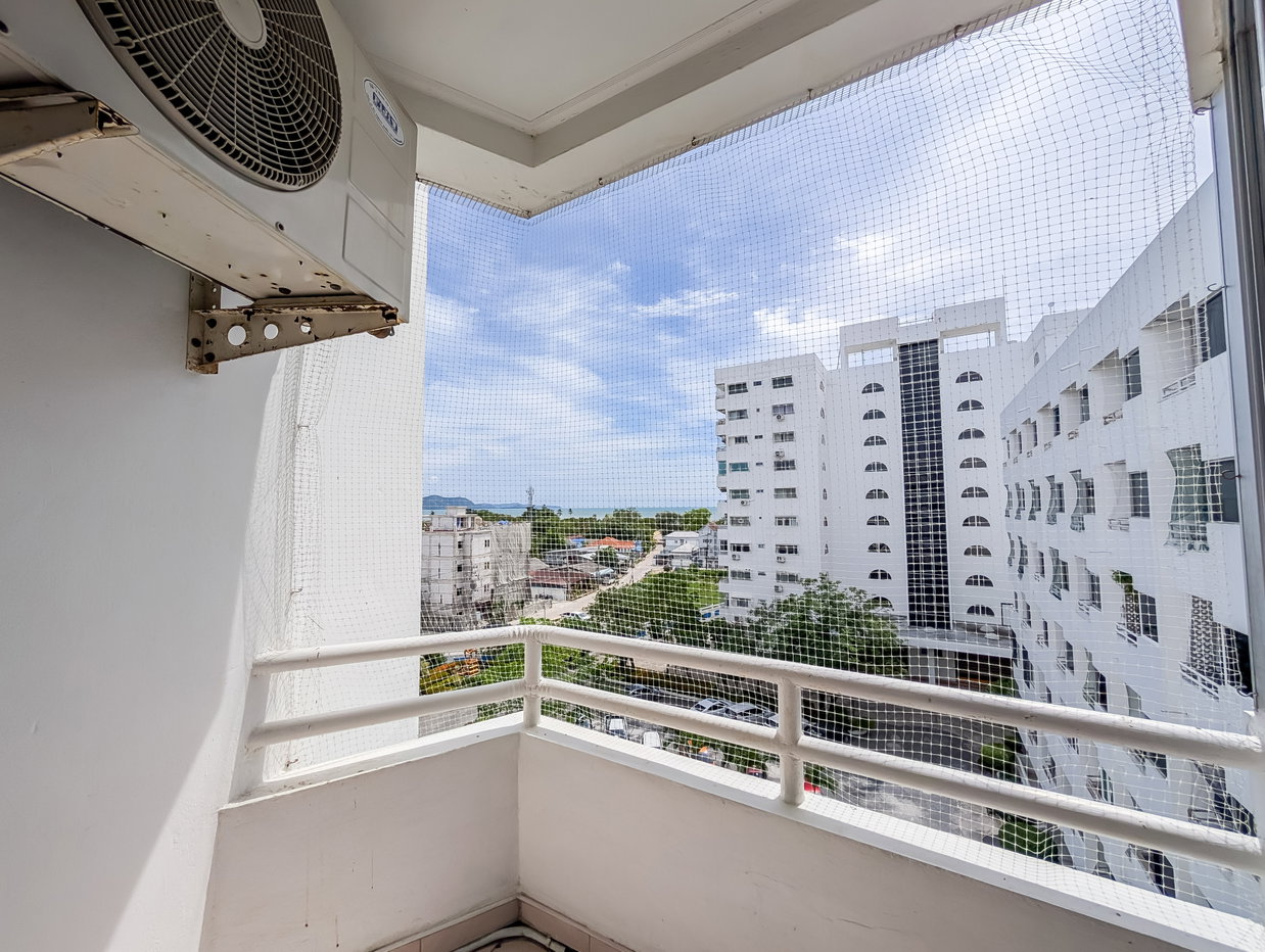 picture Somphong Condotel Studio for Rent Connecting Unit Na Jomtien - 6/7