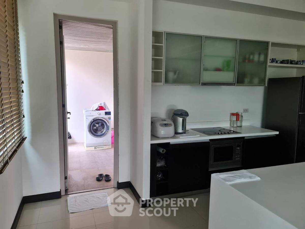 รูป คอนโด 3-ห้องนอน ที่ เดอะล็อฟท์ เย็นอากาศ คอนโดมิเนียม ใน ช่องนนทรี (ID 2932956) - รูปที่ 8/8