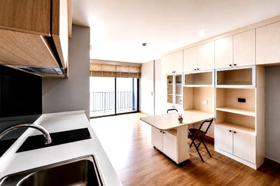 Condos for sale BTS Ari : Urgent Sale | Below Appraisal Value | Flynn Aree Condo Near BTS Ari 2-Bedroom Unit in the Heart of Ari | Ideal for Living or Investment 