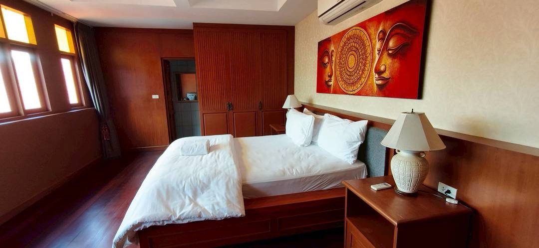 picture Luxury Villa Pattaya: 4 Bedrooms  Private pool  - 7/14