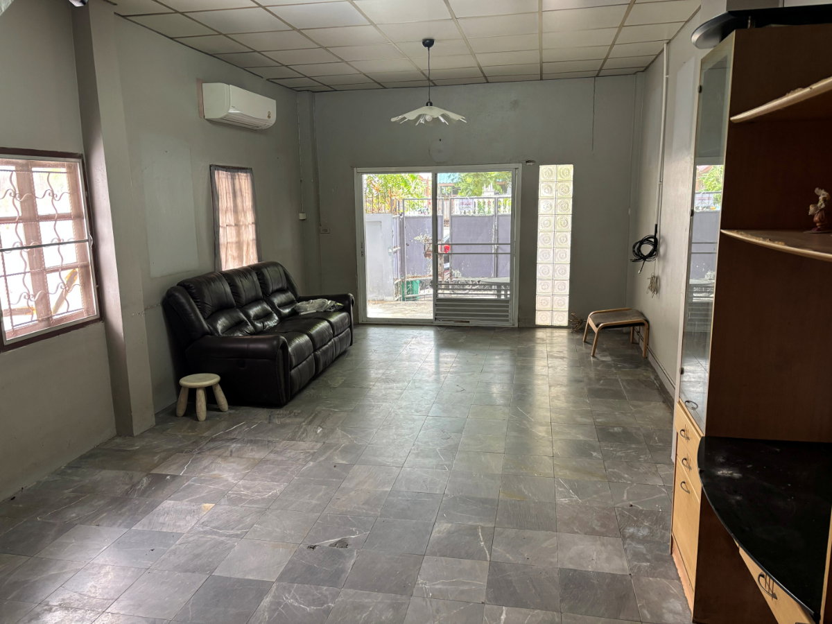 picture TOWNHOUSE 24 Sq.w Bangkok Yai for sale - 4/6