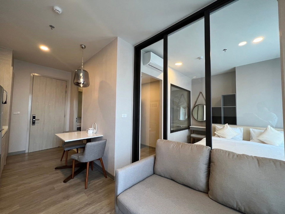 picture Keen 16,000 city view full furnish   - 3/11
