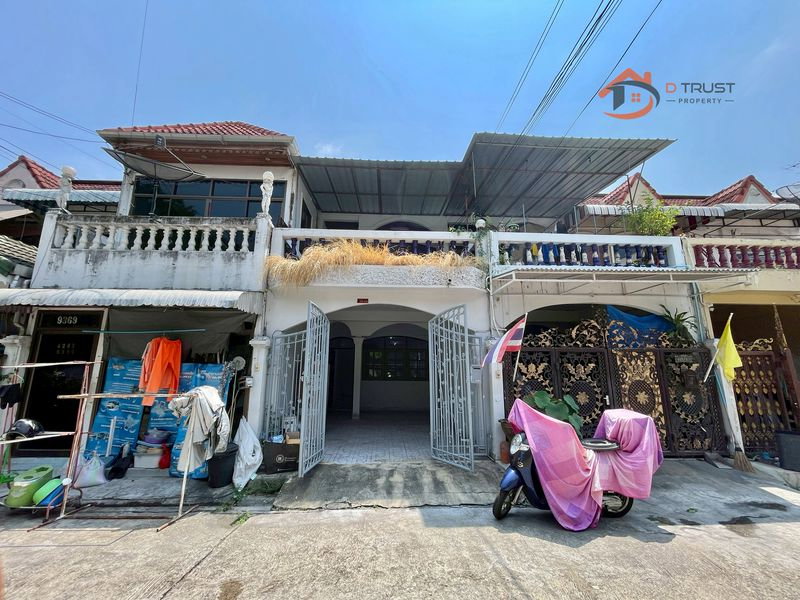 รูป ขายทาวน์เฮ้าส์ 2 ชั้น หมู่บ้านสุขสบาย ลาดพร้าว 87 แยก 10  - รูปที่ 1/19