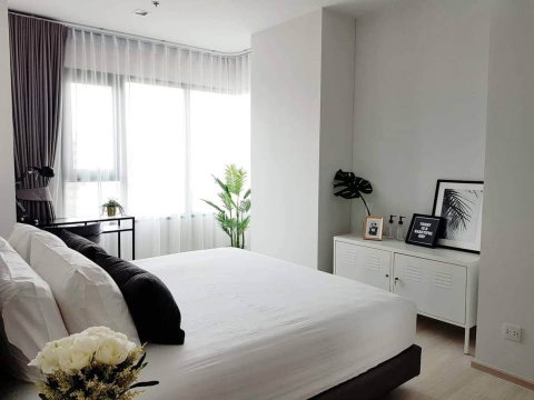 R498/Rare Corner 1-Bedroom for Rent: Life One Wireless (Ploenchit)