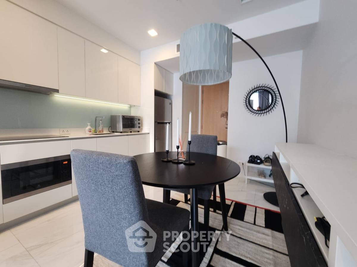 picture 2-BR Condo at Hyde Sukhumvit 11 near BTS Nana (ID 1792662) - 4/11