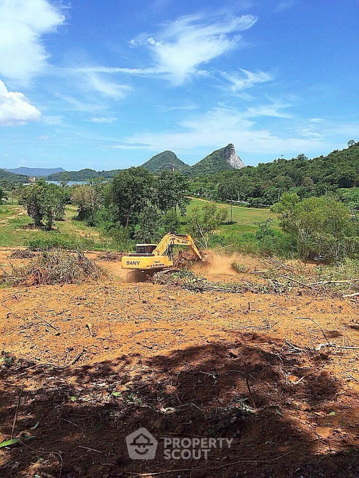 picture 10,036 m² Land for Sale close to Khao Chi Chan (ID 2936731) - 9/20