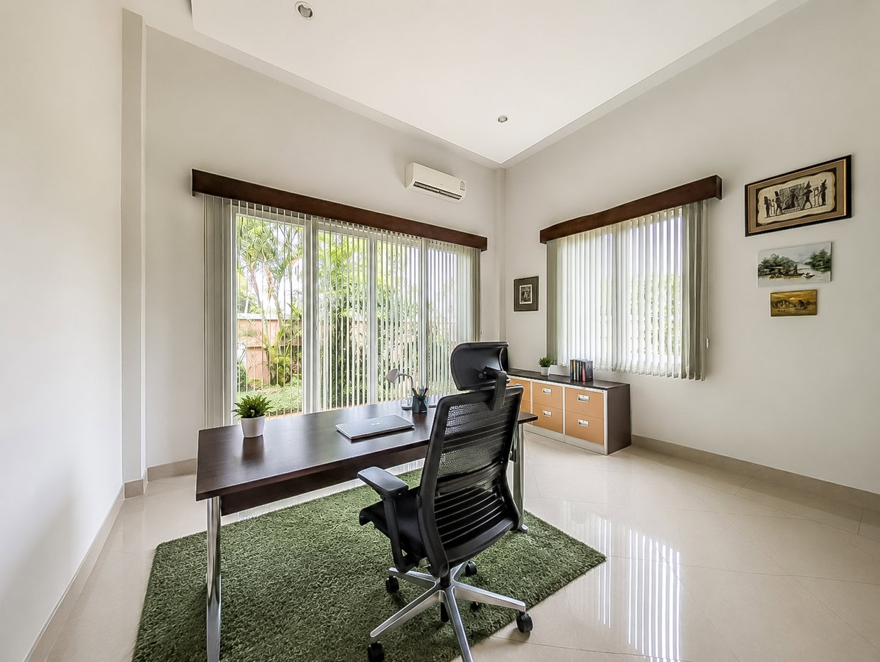 รูป Luxury 1 Rai Pool Villa for Sale Huay Yai Pattaya - รูปที่ 10/24