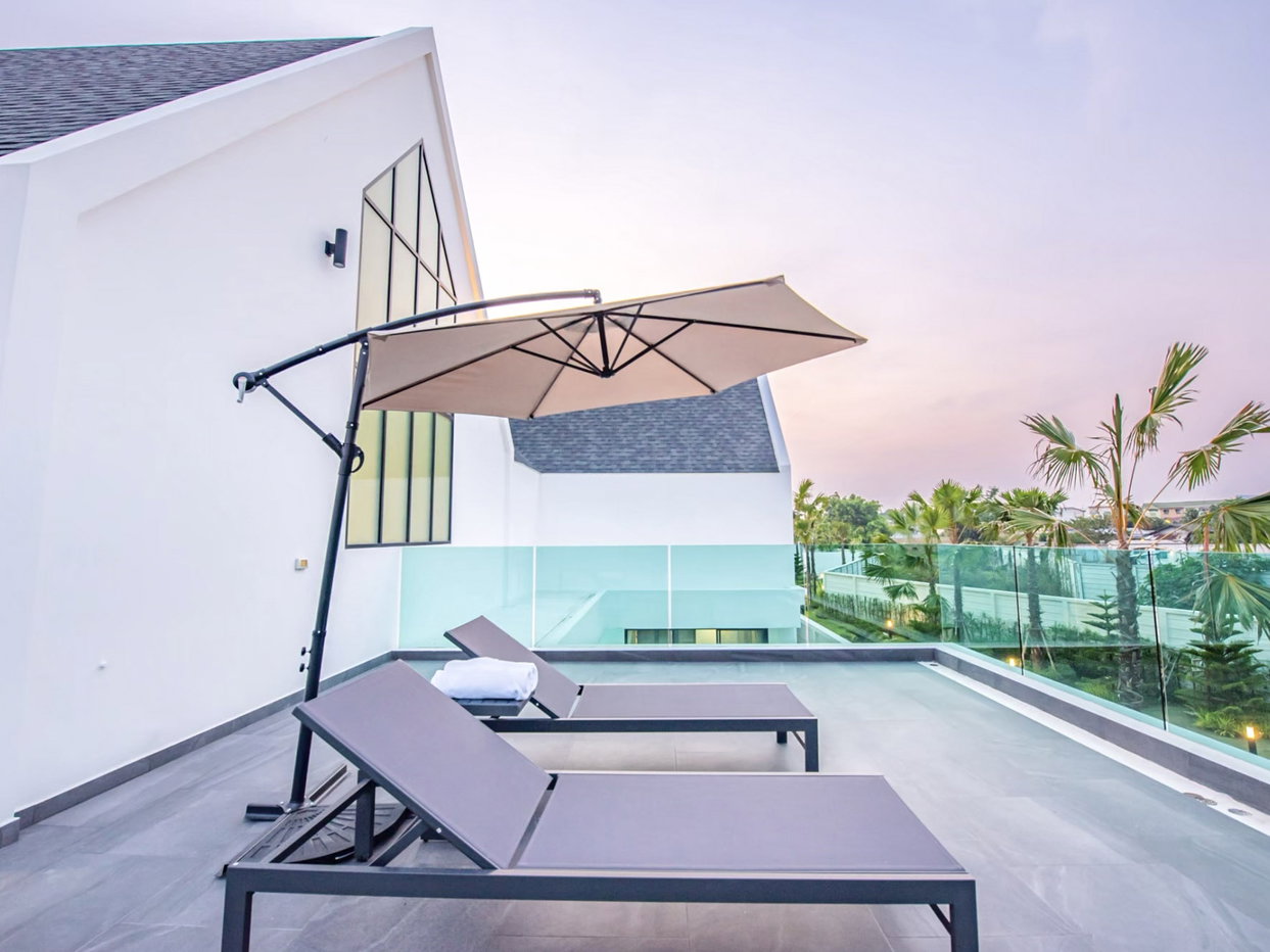 picture House for Rent Huai Yai Modern English Style Pool Villa - 17/21