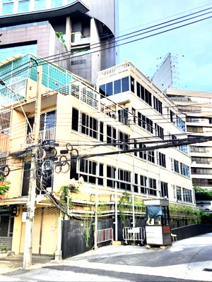 เช่าอาคารพาณิชย์ วัน แบงค็อก   : ให้เช่าตึกใจกลางเมืองแยกวิทยุ ถนนพระราม4 ตรงข้ามสวนลุมพินี