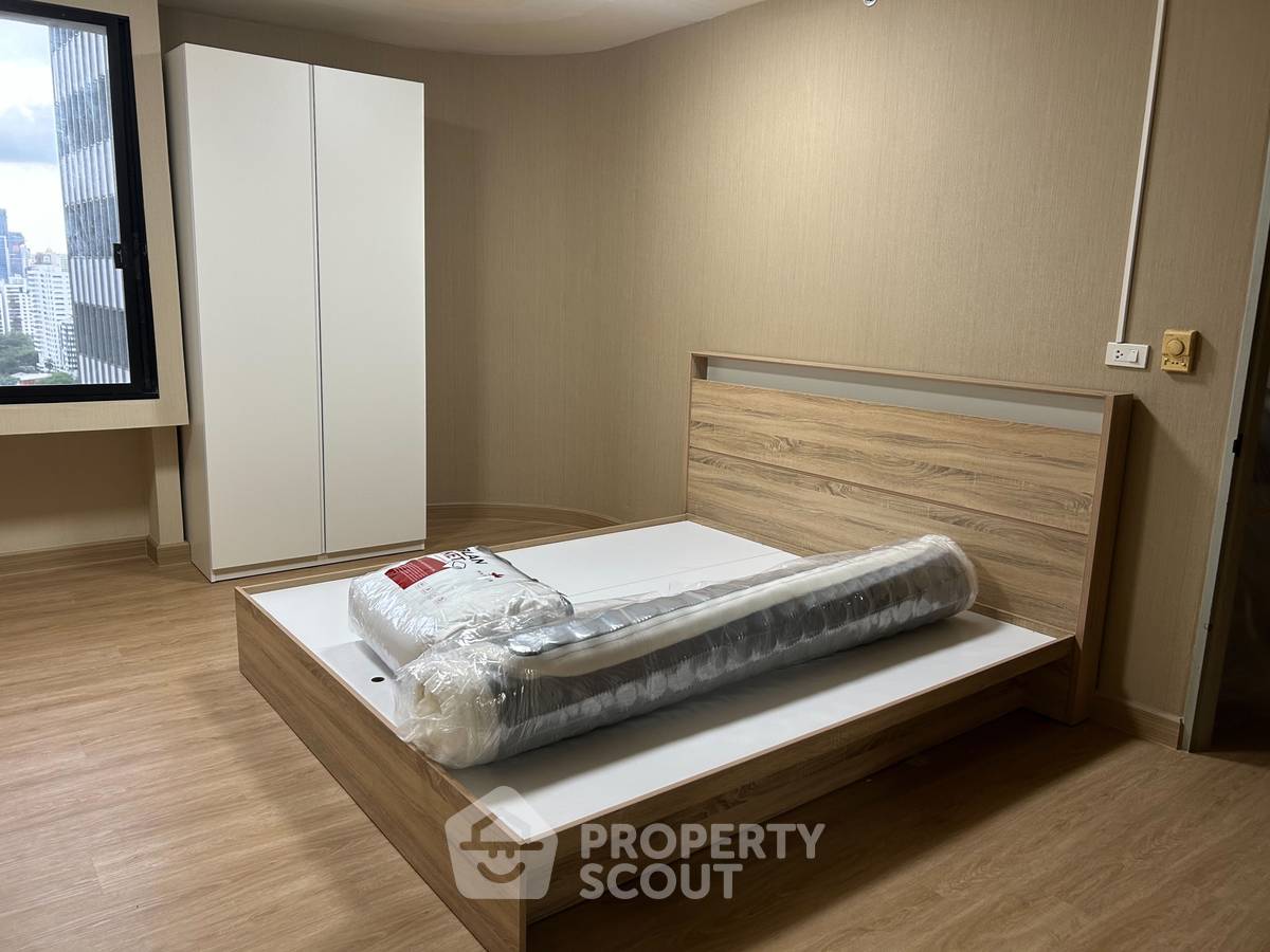 รูป คอนโด 2-ห้องนอน ที่ ลาส โคลินาส ใกล้ BTS อโศก (ID 514247) - รูปที่ 7/10