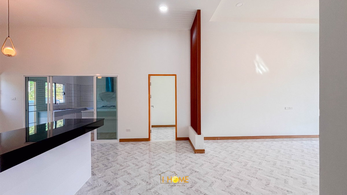 รูป ขายบ้านเดี่ยวชั้นเดียว   บ้านนอกโครงการ ใกล้สิ่งอำนวยความสะดวก   !!! ฟรีโอน #CMR100277  - รูปที่ 9/24