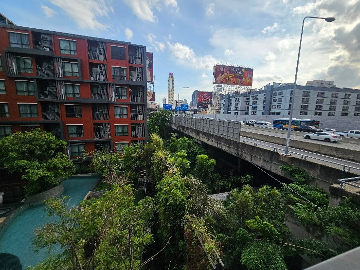 รูป ‼️2.55ล.ถูกที่สุดในโครงการ‼️*ห้องมุม* คอนโด เดอะ ทรี ดินแดง - ราชปรารภ บิวอินพร้อมเฟอร์
28.41 ตร.ม
คอนโดขนาดชั้น : 8 ชั้น
ตั้งอยู่ชั้นที่ : 5 - รูปที่ 29/38