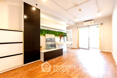 ขายคอนโด : คอนโด 1 ห้องนอน 42 ตร.ม. City Home Sukhumvit ใกล้ BTS อุดมสุข 100 ม. (ID 2935074)