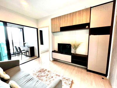 Condos for rent BTS Bearing : For rent condo THE GALLERY BEARING Building 1, Floor 10,1 bed room, Room size 35 sqm