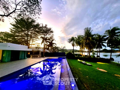 Houses for rent Petchburi : 3-BR Villa close to The Venezia (ID 1534327)