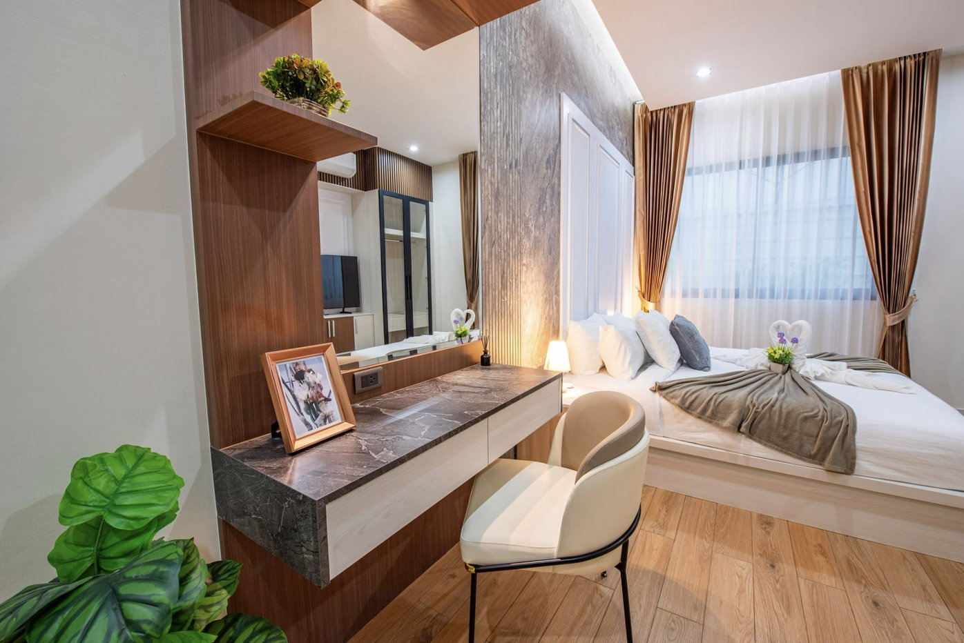 picture House for Rent Huai Yai Modern English Style Pool Villa - 12/21