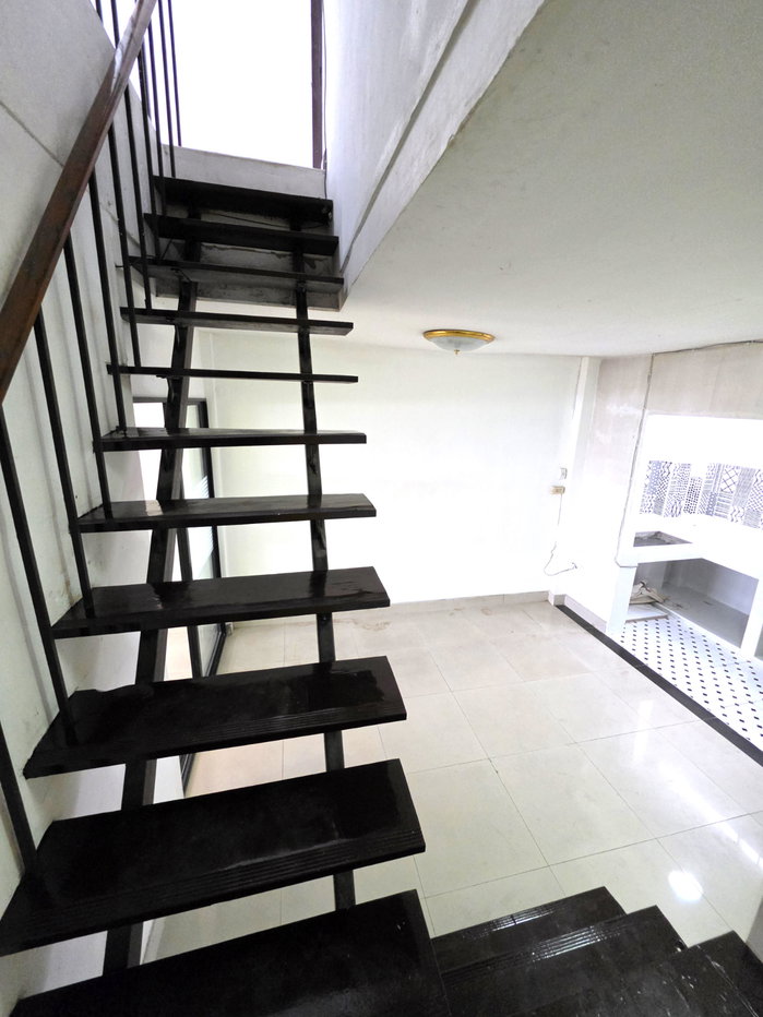 รูป ทาวน์โฮม 3 ชั้น หมู่บ้าน วังทองเฮาส์ ซอยนวมินทร์ 57  พื้นที่ 17 ตรว. 4 ห้องนอน 4 ห้องน้ำ ทำเลดีมาก โครงการติดถนนใหญ่นวมินทร์  - รูปที่ 8/19