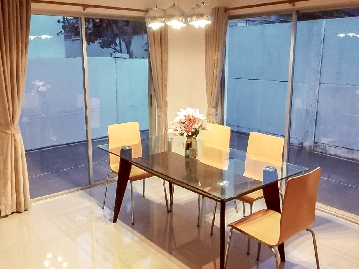 รูป House for Sale North Pattaya Modern Style Fully Furnished - รูปที่ 4/6