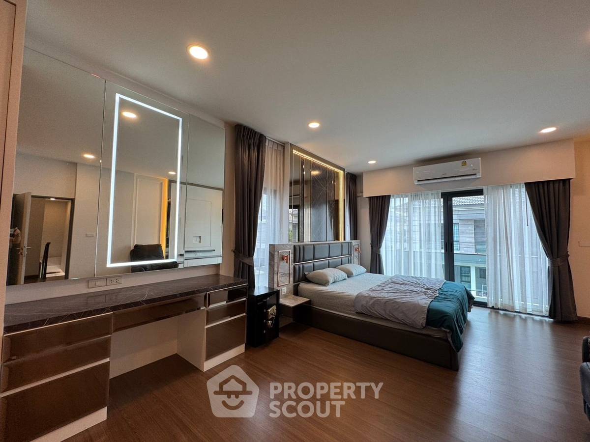 รูป บ้าน 6-ห้องนอน ที่ เดอะ ซิตี้ บางนา ใน บางแก้ว (ID 2937171) - รูปที่ 14/32