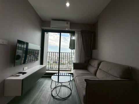 🛋️💗 Clean room, beautiful furniture, ready to move in 💗🛋️ Rich Park @Triple Station Rama 9 ID: @471ovhib 📲