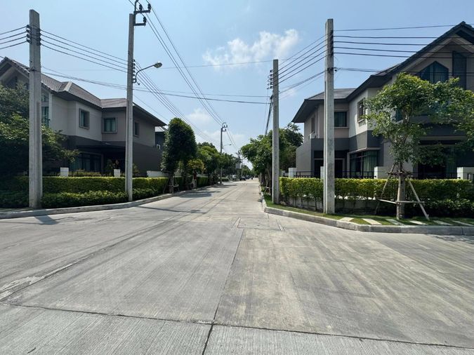 4-bed house for sale, 180 sqm, 56 sq wah, Bangkok Boulevard Ramintra - Serithai 2