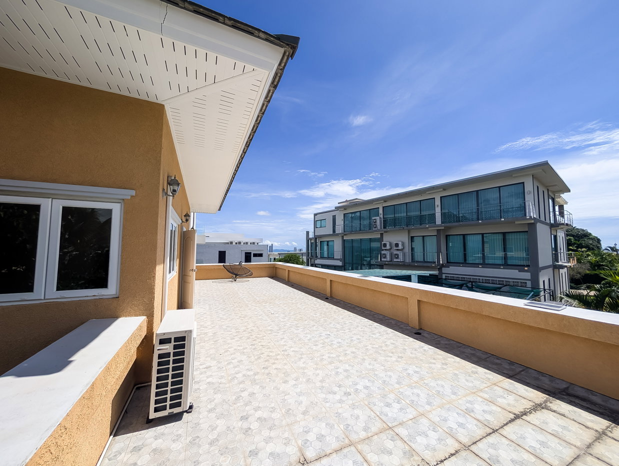 picture Luxury Pool Villa for Rent Pattaya - 14/22