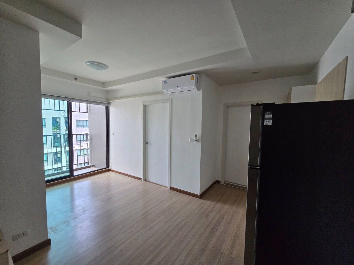 รูป 🔥 ขาย !!! 2 ห้องนอน ชั้น 25 เจคอนโด สาทร–กัลปพฤกษ์ เพียง 2.75 ล้าน (Condo for Sale – High Floor Pool View | Rare Unit!) - รูปที่ 12/23