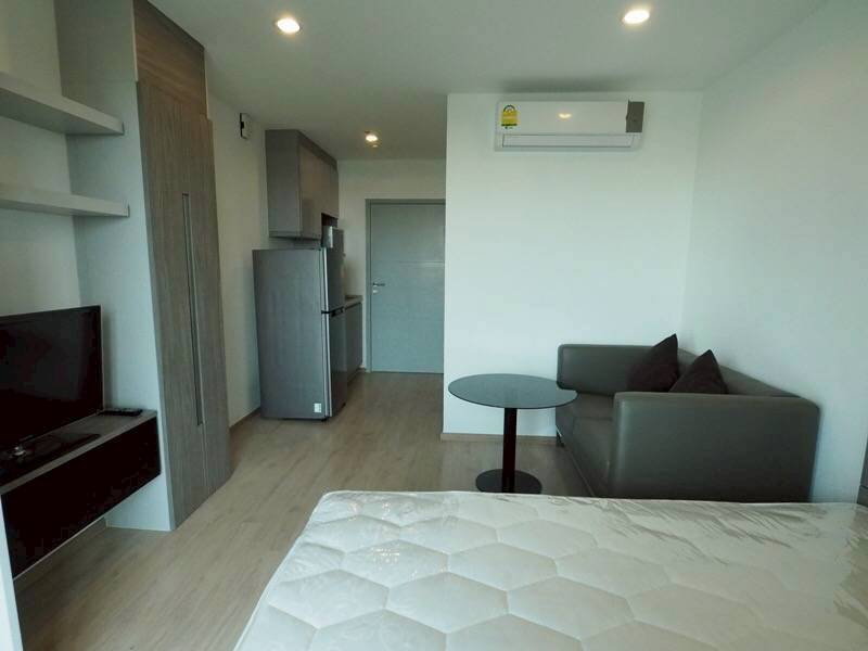 รูป #ให้เช่า คอนโด ไอดิโอ วุฒากาศ Ideo Wutthakat 22 Sqm. Floor 7th - รูปที่ 1/9