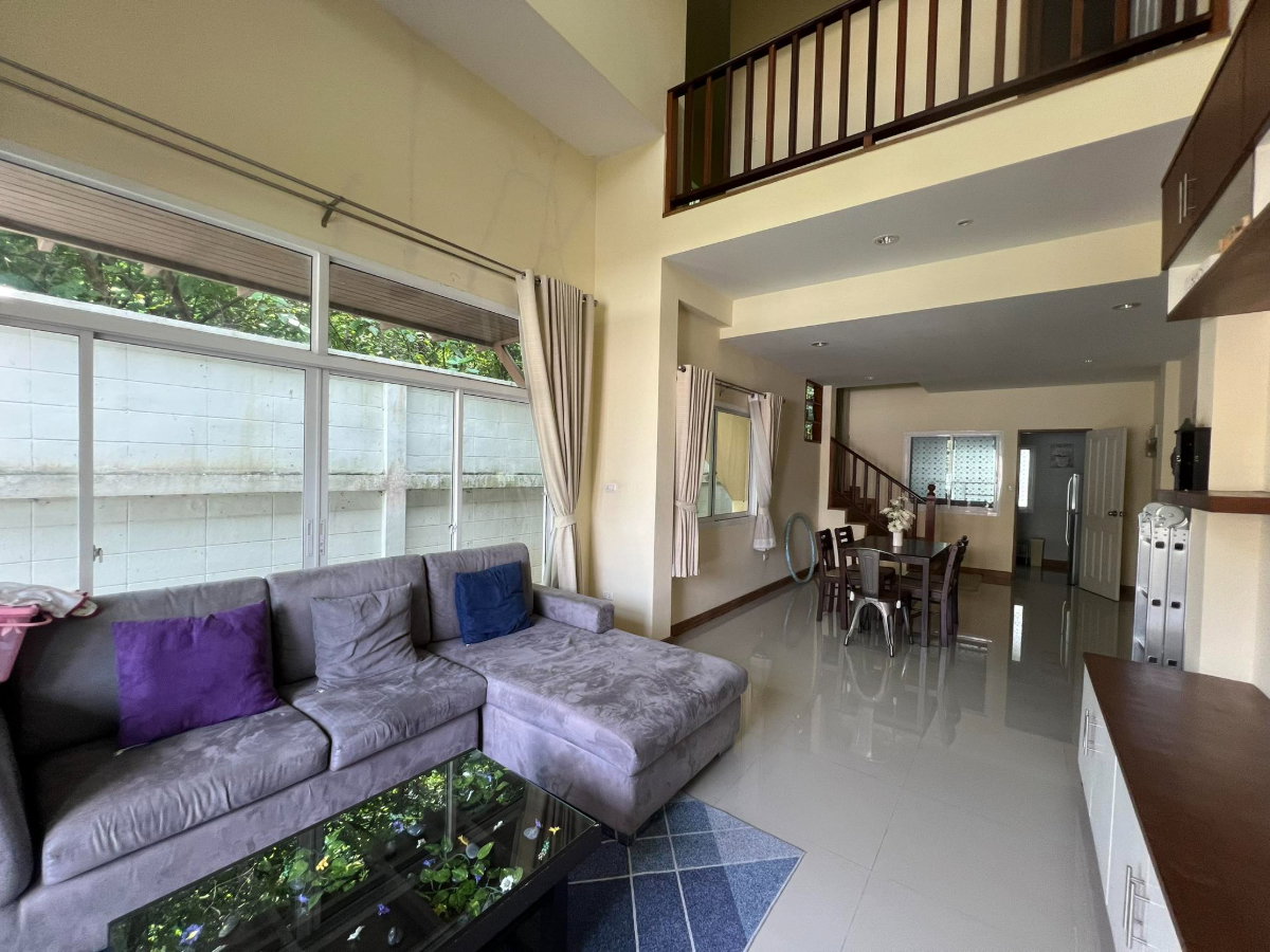 picture  House  for  rent  with   4 bedrooms   and   3 toilets   #A4-H0487  - 3/20