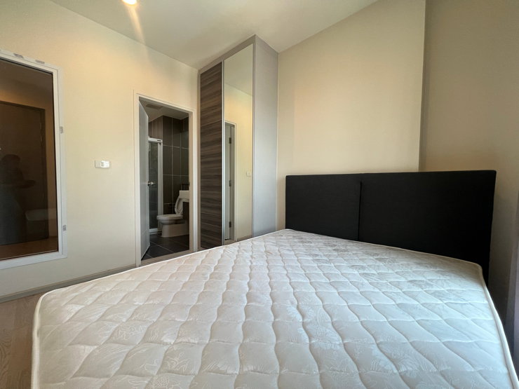 picture Ready to move in For Rent Condo Centric Huai Khwang  - 8/12