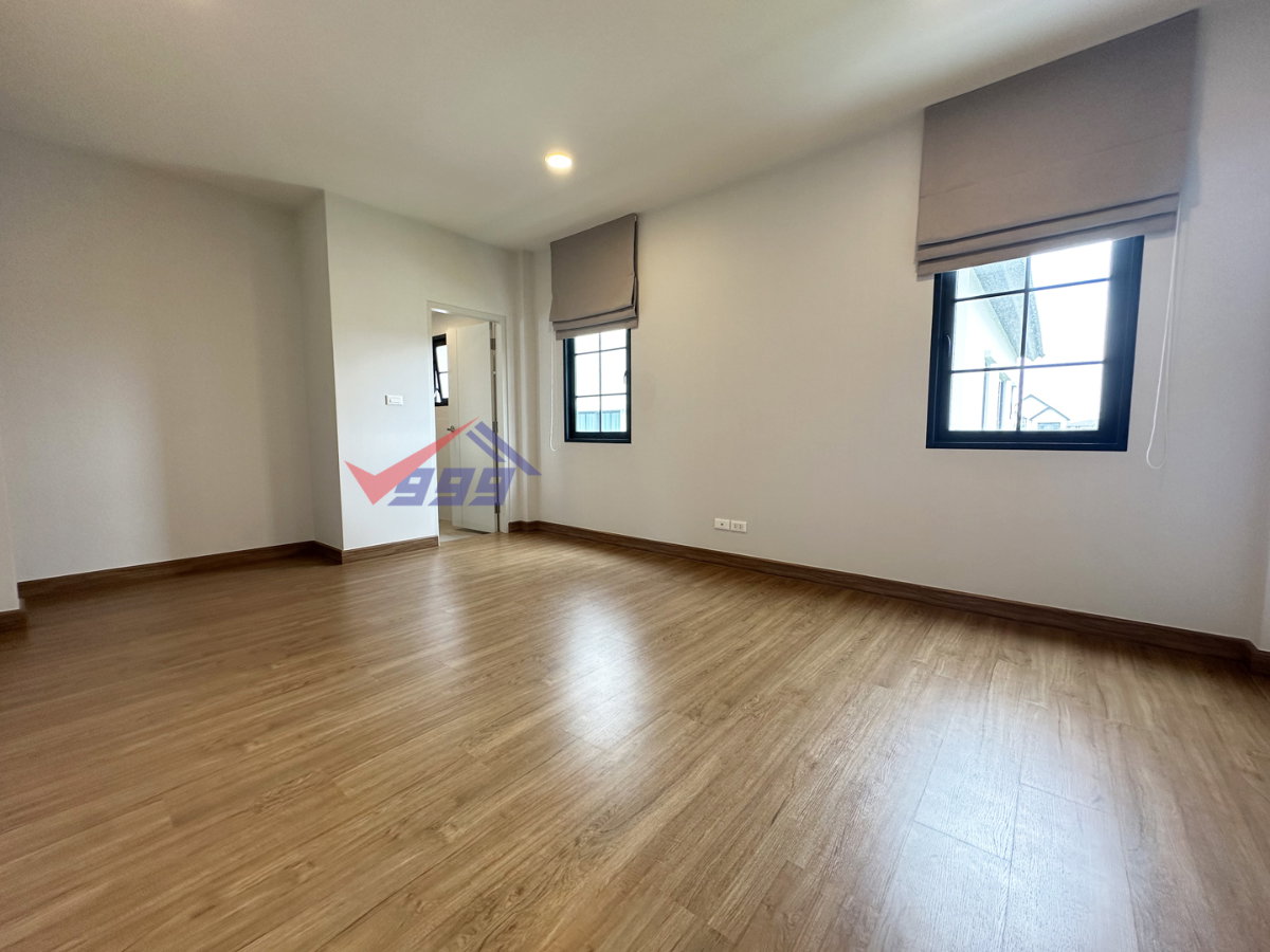 picture 🏡 House for Rent: 4 Bedrooms at Centro Bangna REF. 062HRB - 13/23