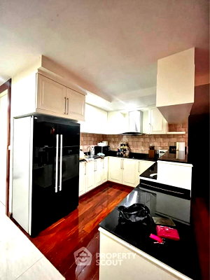 Condos for sale : 4-BR Condo at My Resort @ River near MRT Bang Phlat (ID 2939869)