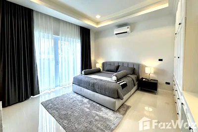Houses for sale Bang Lamung Chonburi : 3 Bedroom Villa for sale at Huay Yai Park Villas  5685911