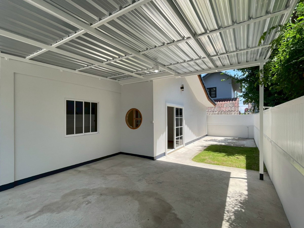 รูป ขายบ้านเดี่ยวสองชั้น  บ้านในหมู่บ้านเงียบสงบ     บ้านใกล้โรงเรียนนานาชาติ  #หางดง  ราคาเพียง  1.69  ล้านบาท   #CHD101817 - รูปที่ 3/16