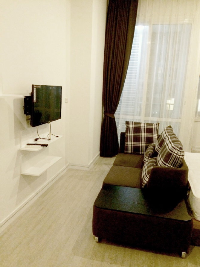 picture Condo for rent, T.C. Green. rama 9 - 5/8