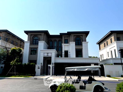 Houses for sale Bangkok : 5-BR House at CINQ ROYAL Krungthep Kreetha in Saphan Sung (ID 1111917)