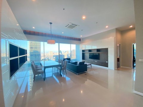 A038410 Circle Condominium