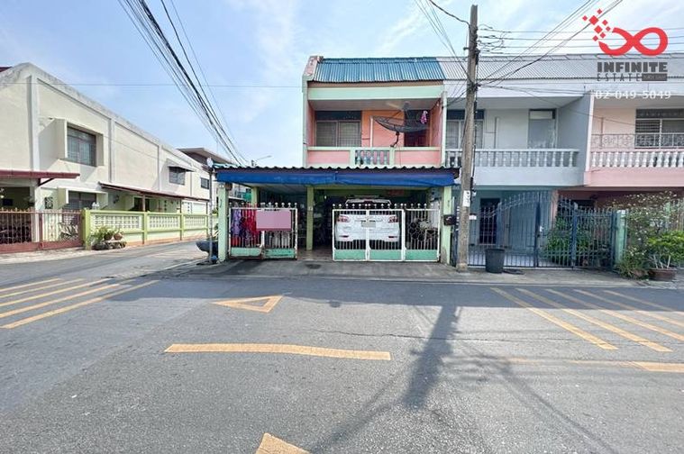 3-bed townhouse for sale, 24 sq wah, Khan Na Yao