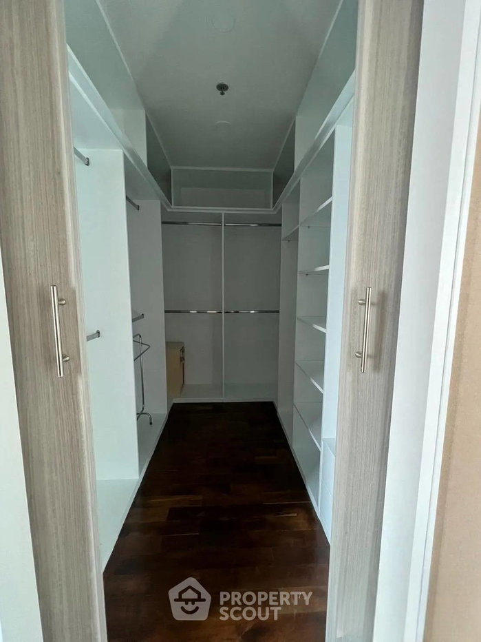 picture 4-BR Condo at Baan Siri 24 near BTS Phrom Phong (ID 2939727) - 8/22