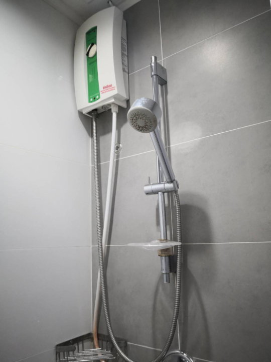รูป วิวสระว่ายน้ำ ทิศใต้รับลมดี! 🏊‍♂️ LPN พระรามสี่-กล้วยน้ำไท ชั้น 15 เฟอร์นิเจอร์ SB ครบชุด พร้อมอยู่ทันที ✨ - รูปที่ 11/11
