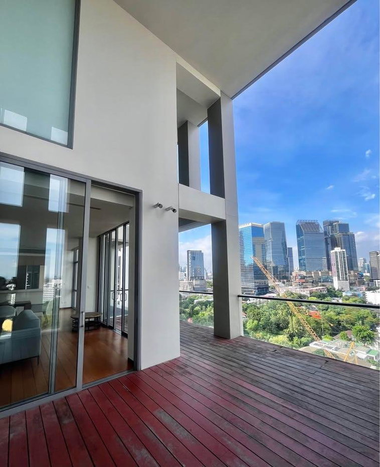 รูป LTHC15571 – Luxury Duplex Condo for Rent Sathorn | Spacious Exclusive Residence | Near BTS Chong Nonsi | 180,000 THB - รูปที่ 3/6