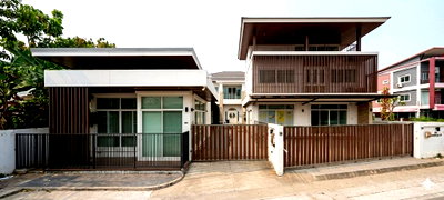 บ้านเดี่ยว เชียงใหม่ : BL131| ขายด่วน! ขายบ้านหรูสไตล์โฮมออฟฟิศ 3 หลัง ทำเลใกล้เมืองเชียงใหม่ อ.สันทราย จ.เชียงใหม่ ( ราคา 13,900,000 บาท )