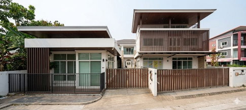 BL131| ขายด่วน! ขายบ้านหรูสไตล์โฮมออฟฟิศ 3 หลัง ทำเลใกล้เมืองเชียงใหม่ อ.สันทราย จ.เชียงใหม่ ( ราคา 13,900,000 บาท )
