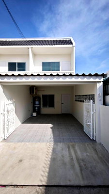 Townhouses for sale Lat Phrao : CS325 🌤️ Ready-to-move-in house, Fully Furnished, Ladprao area, Chokchai 4, Great price.